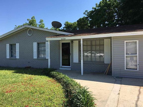 3rd image of 4209 Wycliff Dr