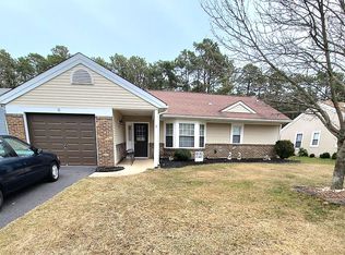 11 Abbey Ct, Forked River, NJ 08731