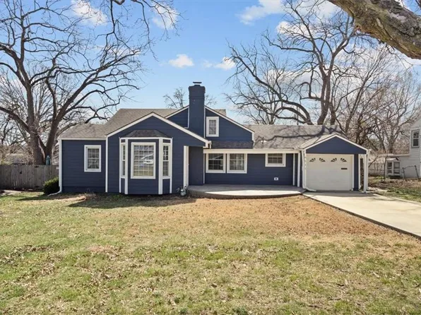 6517 W 77th Ter, Overland Park, KS 66204