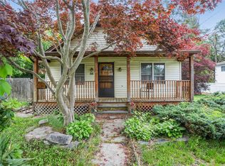 55 Columbus Ave, Farmingville, NY 11738