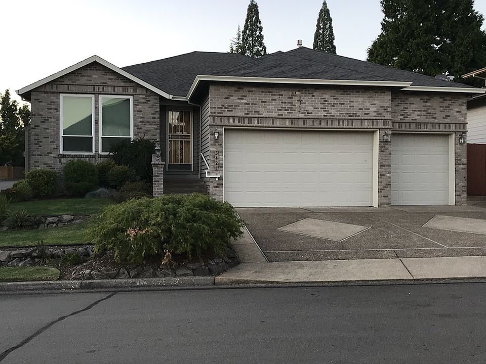 2nd image of 5421 SE 13th Ter
