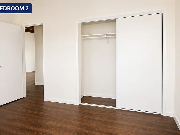 4552 Saturn St — Photo 9