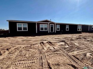 4204 Valencia St, Carlsbad, NM 88220