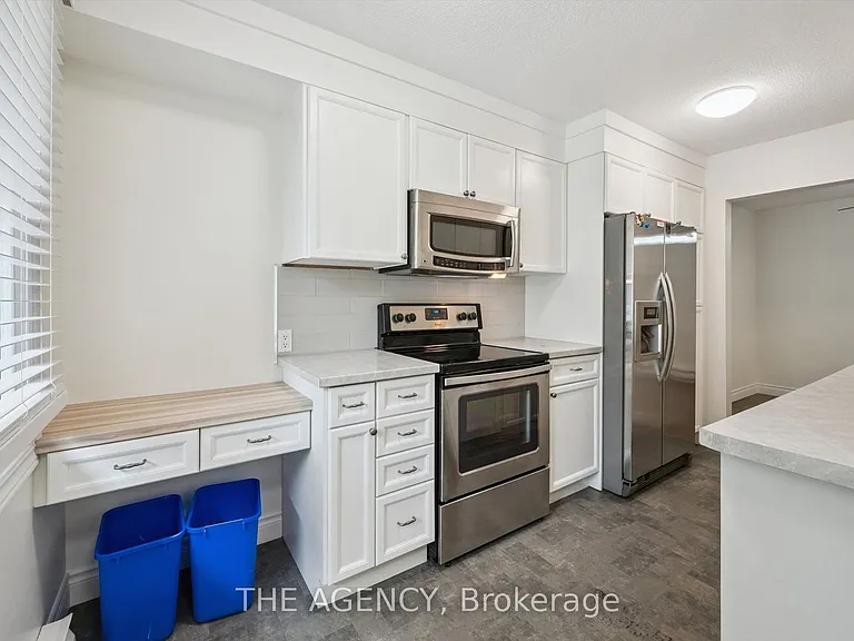 410 Scottsdale Dr — Photo 10