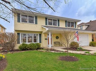 171 Forest Ave, Glen Ellyn, IL 60137