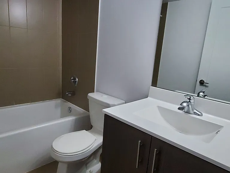 255 Village Green Sq #707 — Photo 15