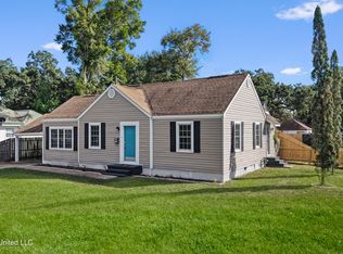 171 Keesler Cir, Biloxi, MS 39530