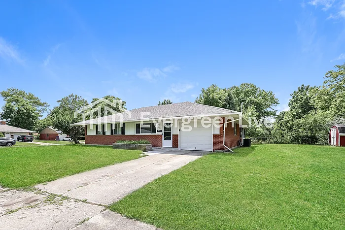 3 bed, 1.5 bath, 1500 sqft, $1,395 — Photo 2
