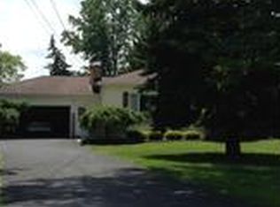 4499 New Castle Rd, Lowellville, OH 44436