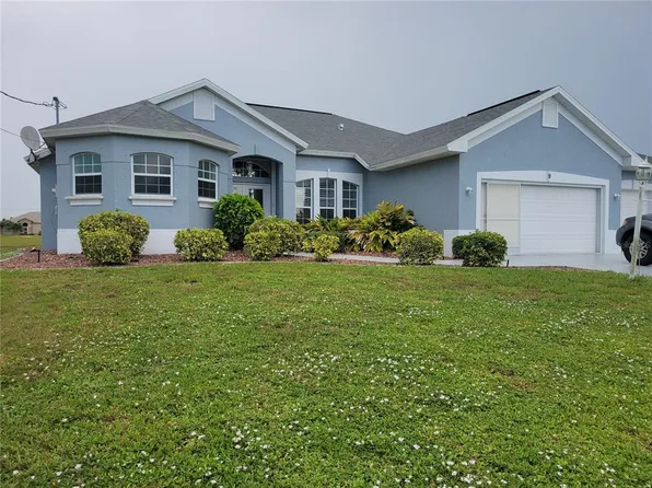 9 BUNKER TERRACE, ROTONDA WEST, FL 33947