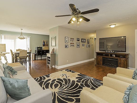 4th image of 135 Brandy Ln