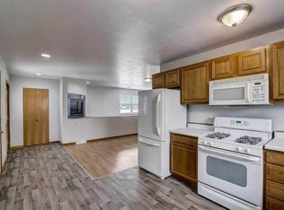 615 Christianson Ave, Madison, WI 53714