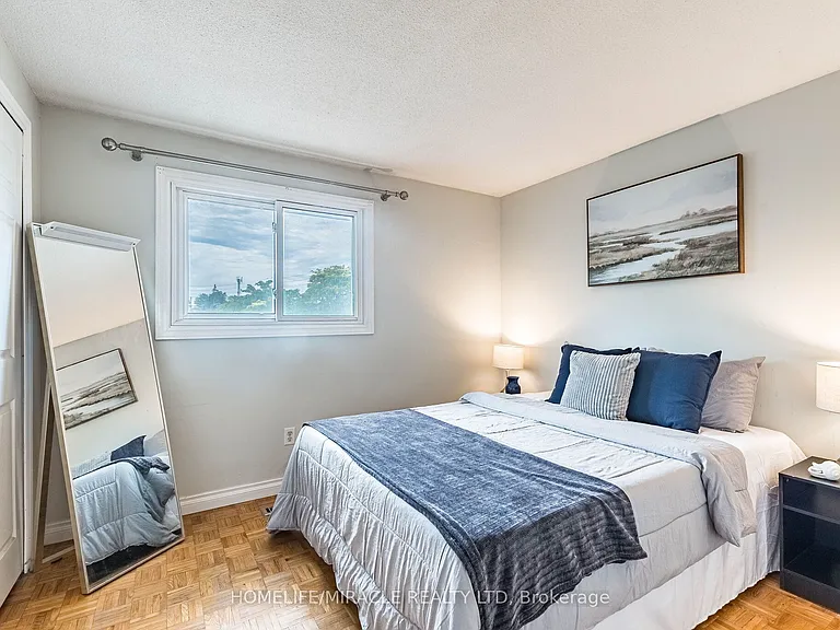 2335 Council Ring Rd — Photo 42