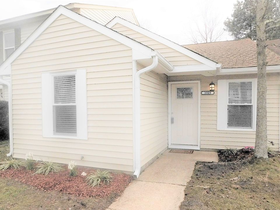 Updated - 1 level living!