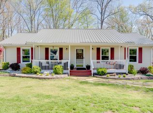6839 Primm Springs Rd, Lyles, TN 37098