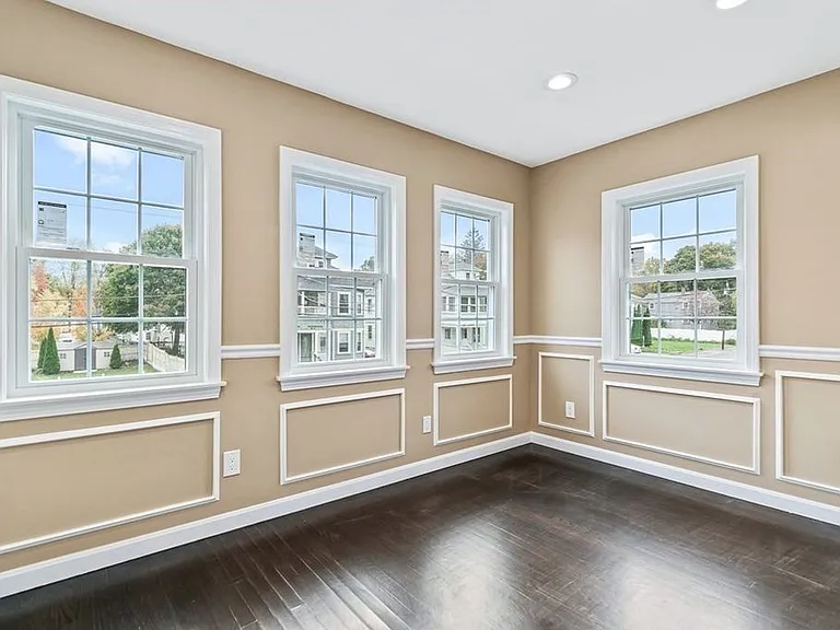 35 Lincoln St #2 — Photo 12