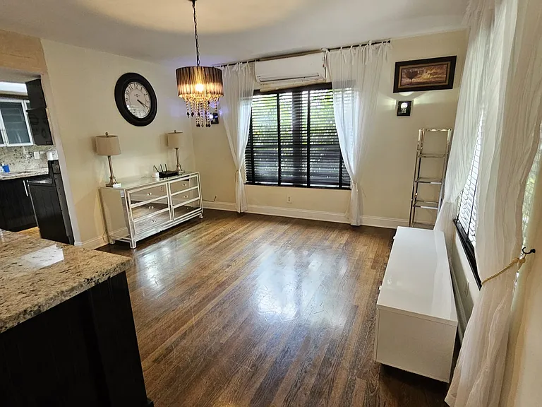 747 Lenox Ave #2 — Photo 7