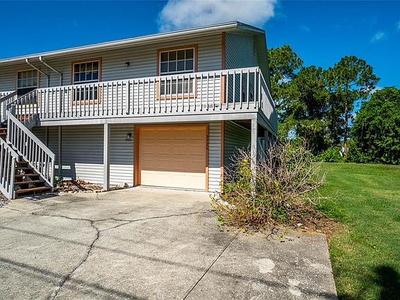 3rd image of 3526 Desoto Blvd #0
