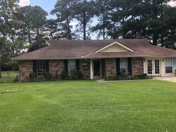 70415 Fuchsia St, Abita Springs, LA 70420