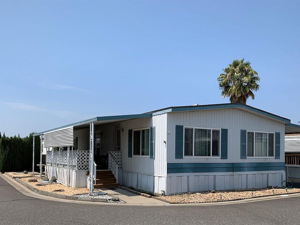 1st image of 1830 E Yosemite Ave #250