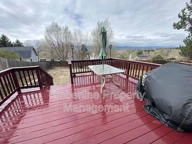 7045 Sproul Ln — Photo 6