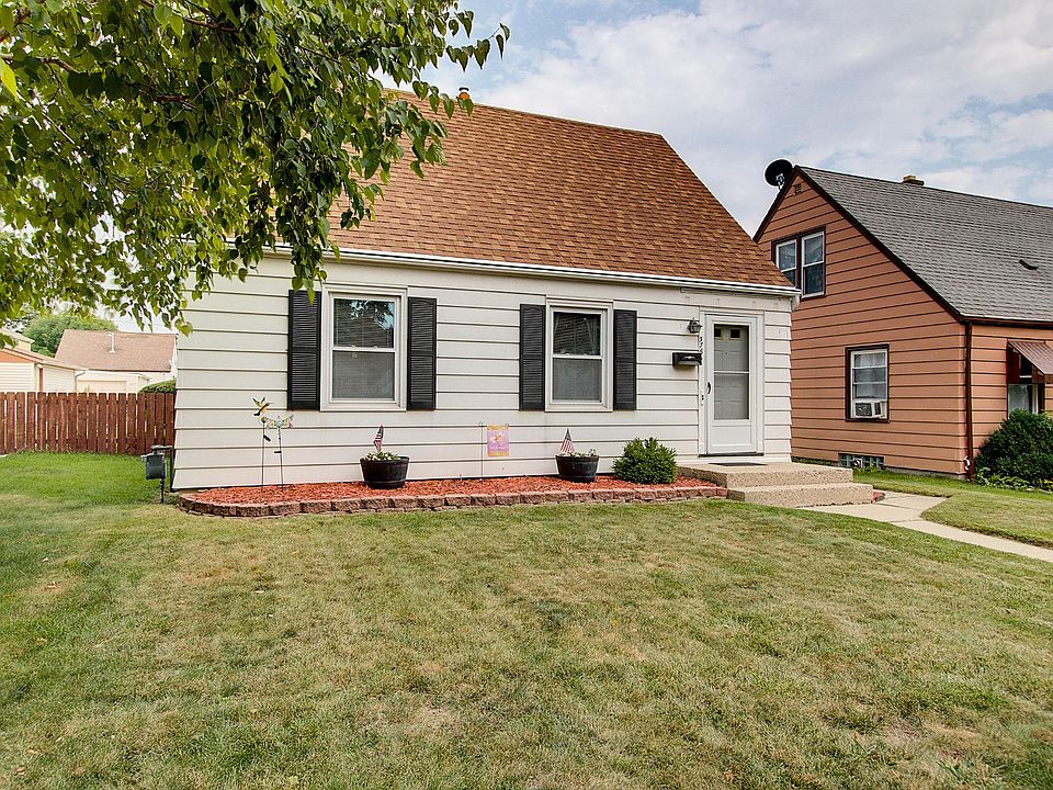 1st image of 3764 S 17th St