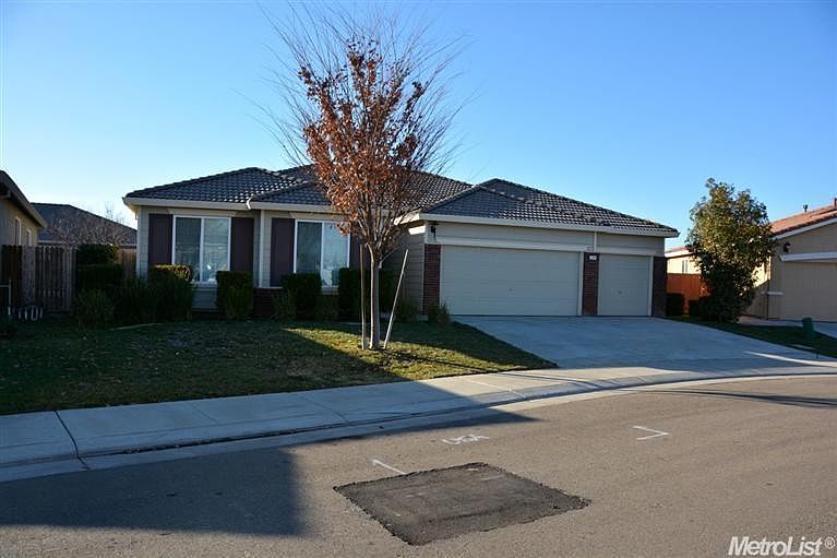 1st image of 3340 Costantino Cir