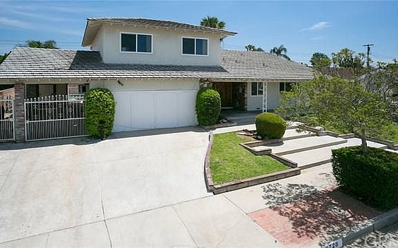 4th image of 9728 Sophia Ave