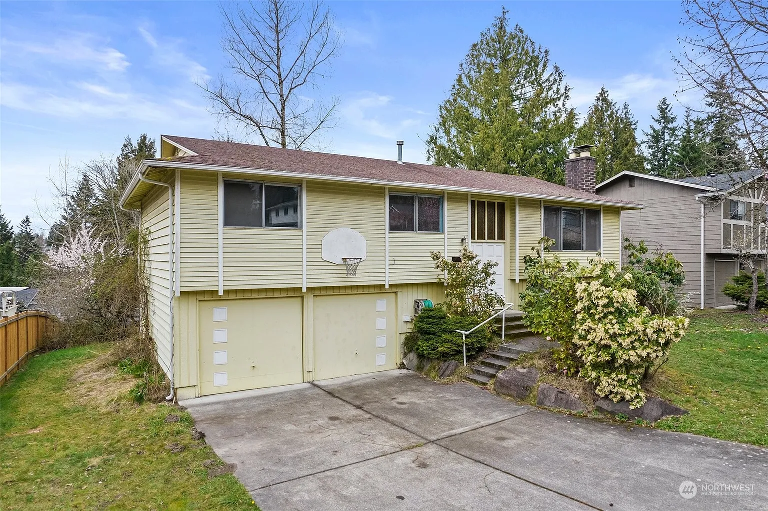 19019 129th Place SE photo 1