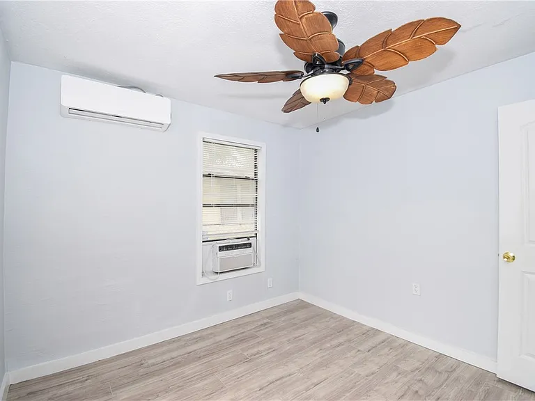 4613 Odem Dr — Photo 22