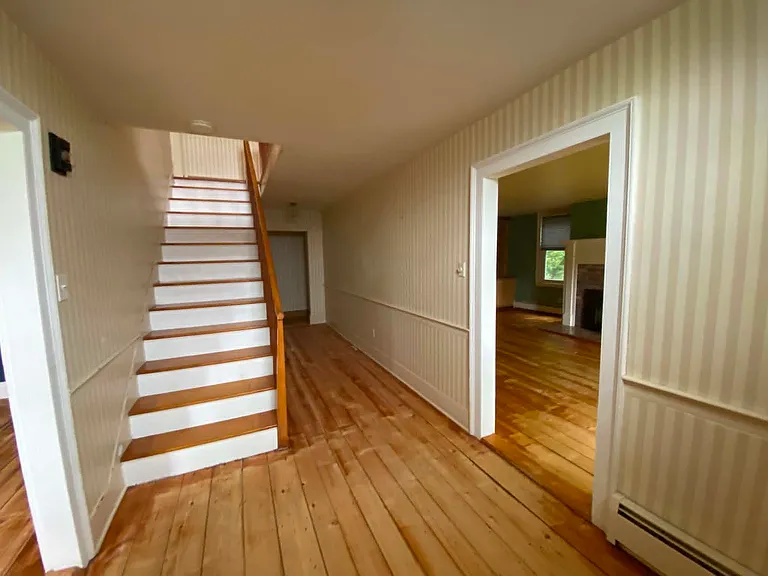 847 Grovenors Corners Rd — Photo 6