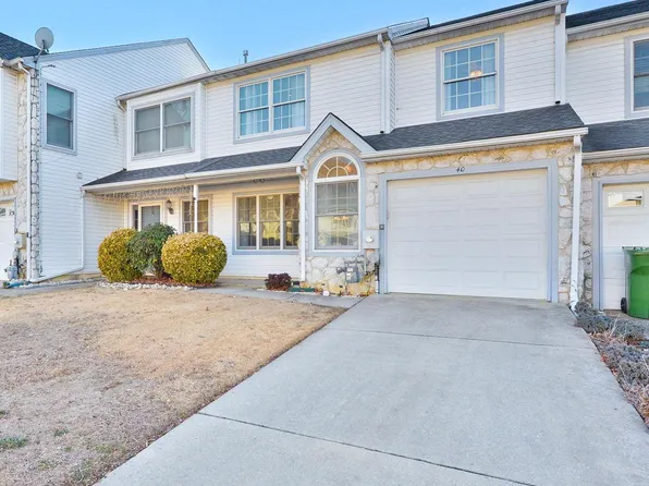 40 Shady Brooke Ln, Logan Township, NJ 08085