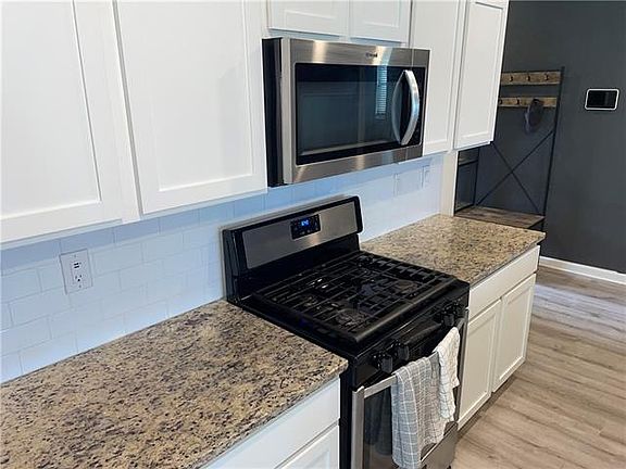 5th image of 7512 1st Lake Dr