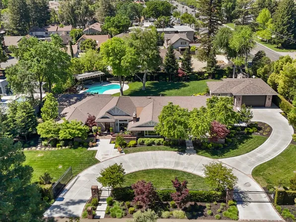 495 Bret Harte Rd, Sacramento, CA 95864