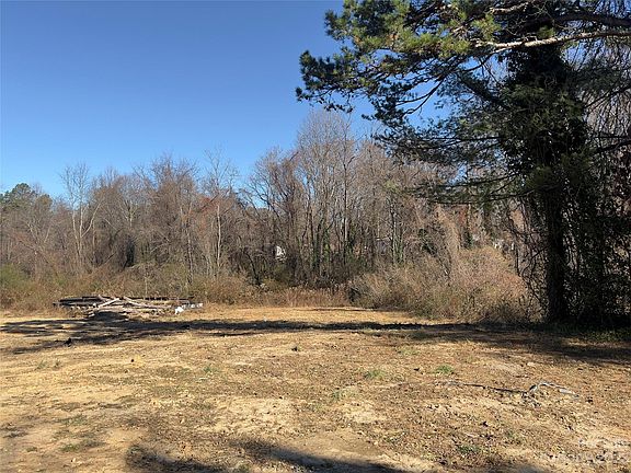 4th image of 23 Brevard Knoll Dr