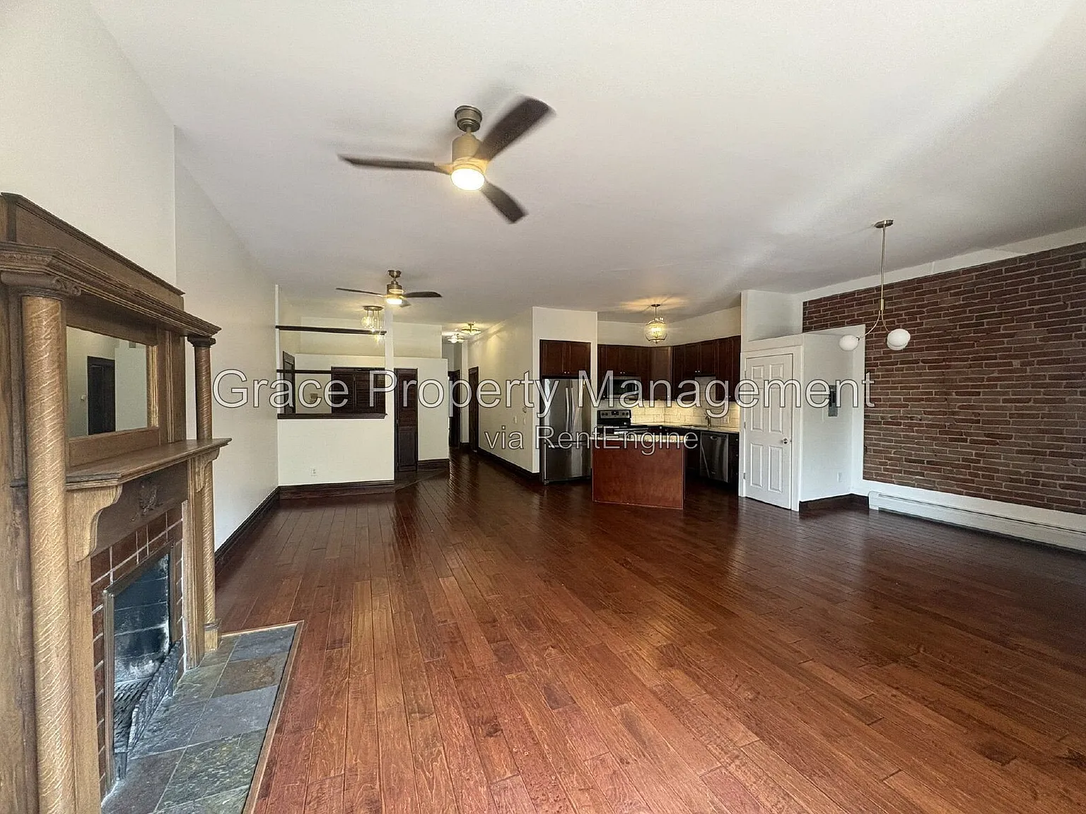 2 bed, 2.0 bath, 1317 sqft, $2,300 — Photo 2