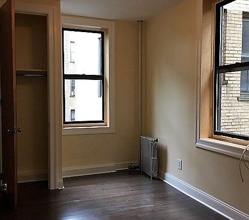 5th image of 590 Ocean Ave APT 2D