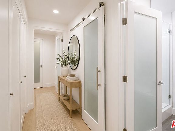 5th image of 12115 San Vicente Blvd Unit 107