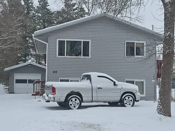213 SW 8th St, Brainerd, MN 56401