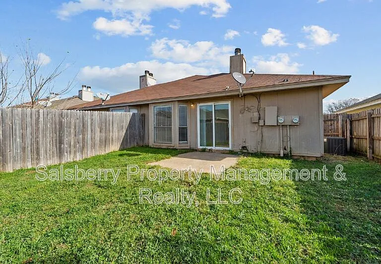 8510 Gatlinburg Dr — Photo 16