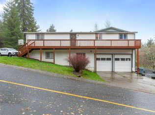 1270 NE Canyon Dr, Toledo, OR 97391