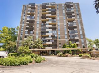 25801 Lake Shore Blvd APT 28, Euclid, OH 44132