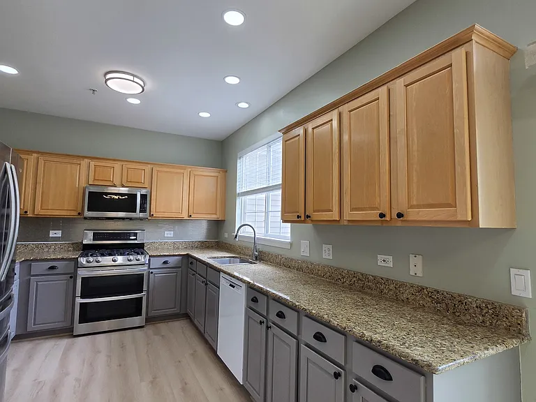 2631 N Greenwood Ave #2631 — Photo 10
