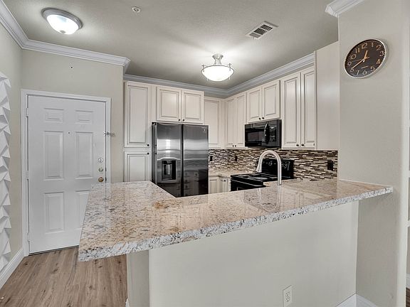 4th image of 8434 Walerga Rd APT 128