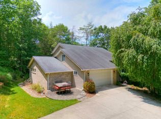 1851 Augusta National Rd, Blacksburg, VA 24060