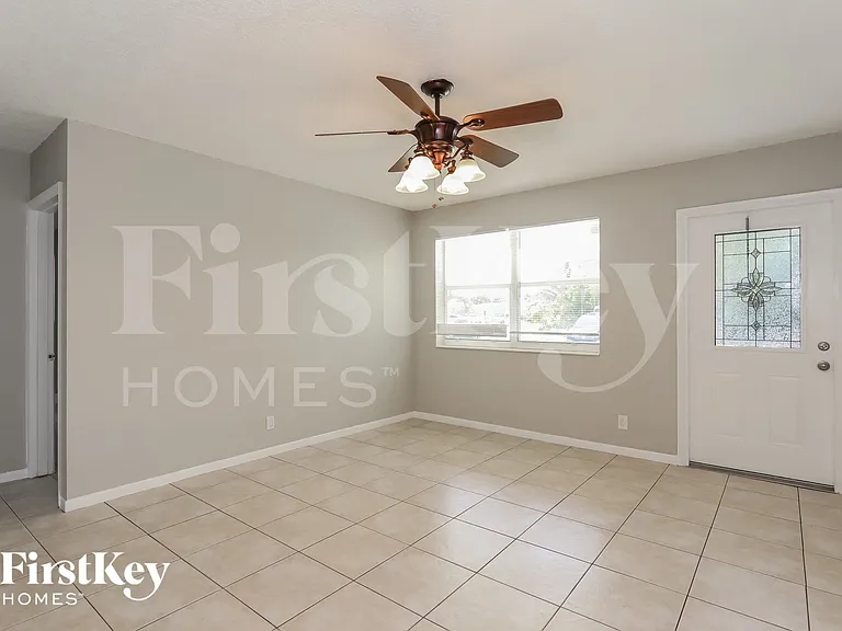 4900 NW 3rd Ave — Photo 2