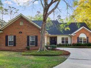 917 Hillcrest Ct, Tallahassee, FL 32308