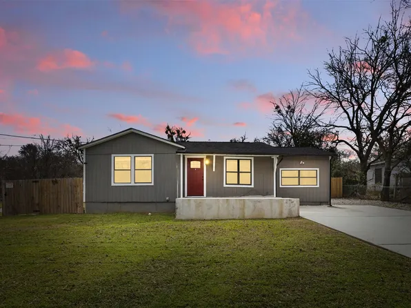 516 SE 17th St, Mineral Wells, TX 76067