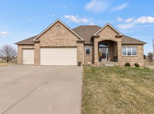 17579 Lochland Rdg, Council Bluffs, IA 51503