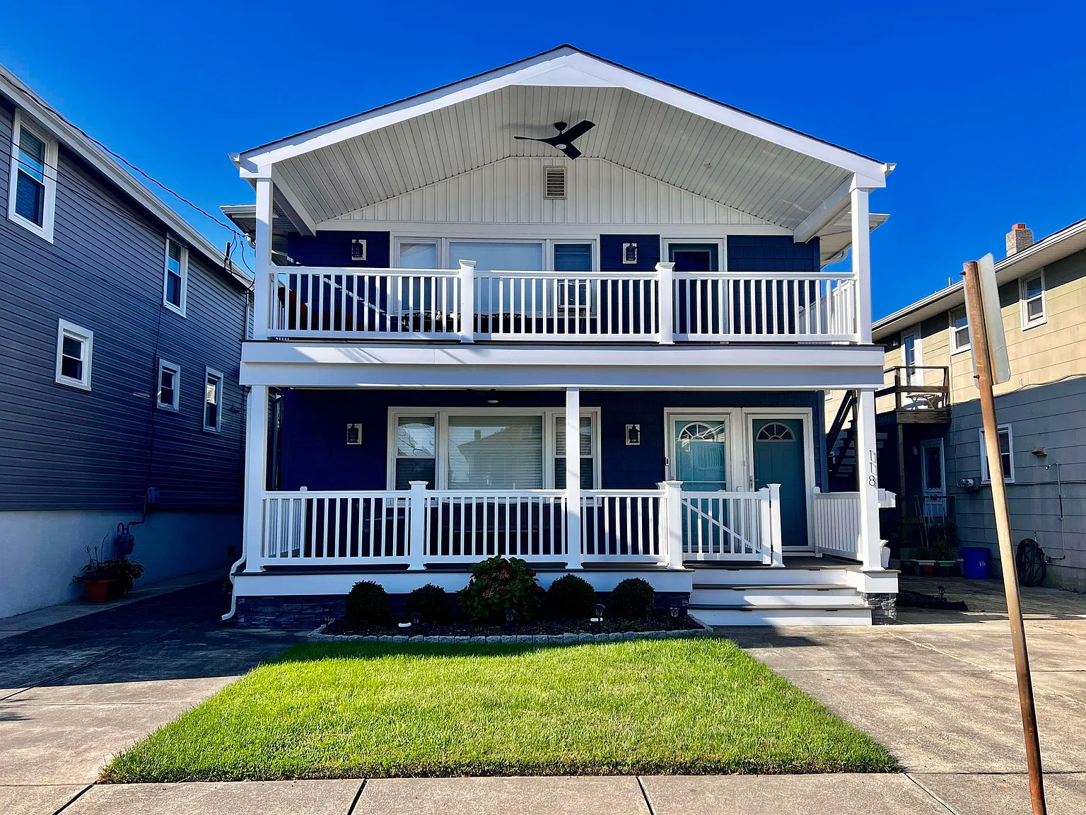 2 bed, 1.5 bath, $1,650 — Photo 2